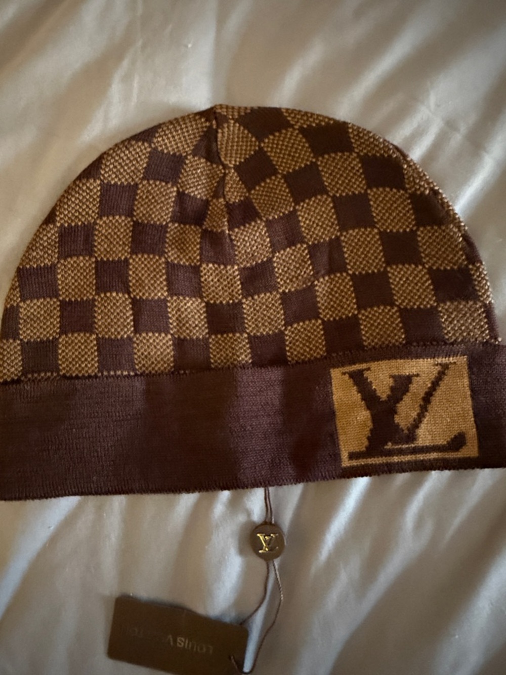 Louis Vuitton Brown Checker Knit Beanie and Scarf Set - Picture 4 of 6